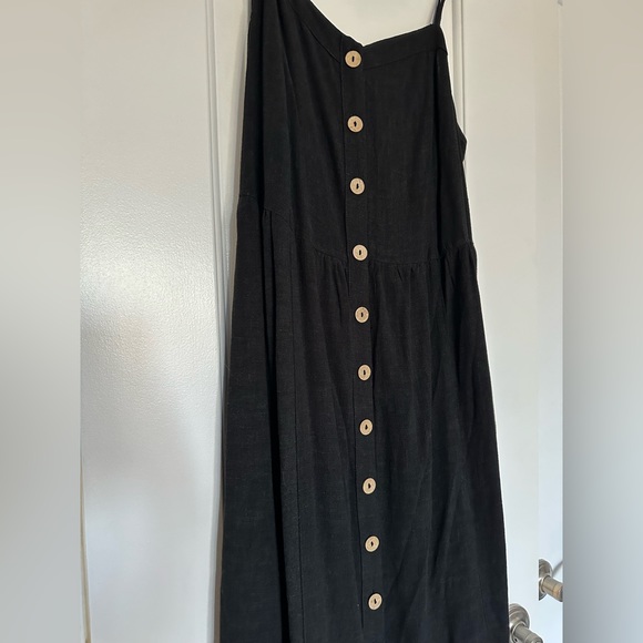 NWT Black Tank Dress with Buttons and Pockets - Picture 2 of 4